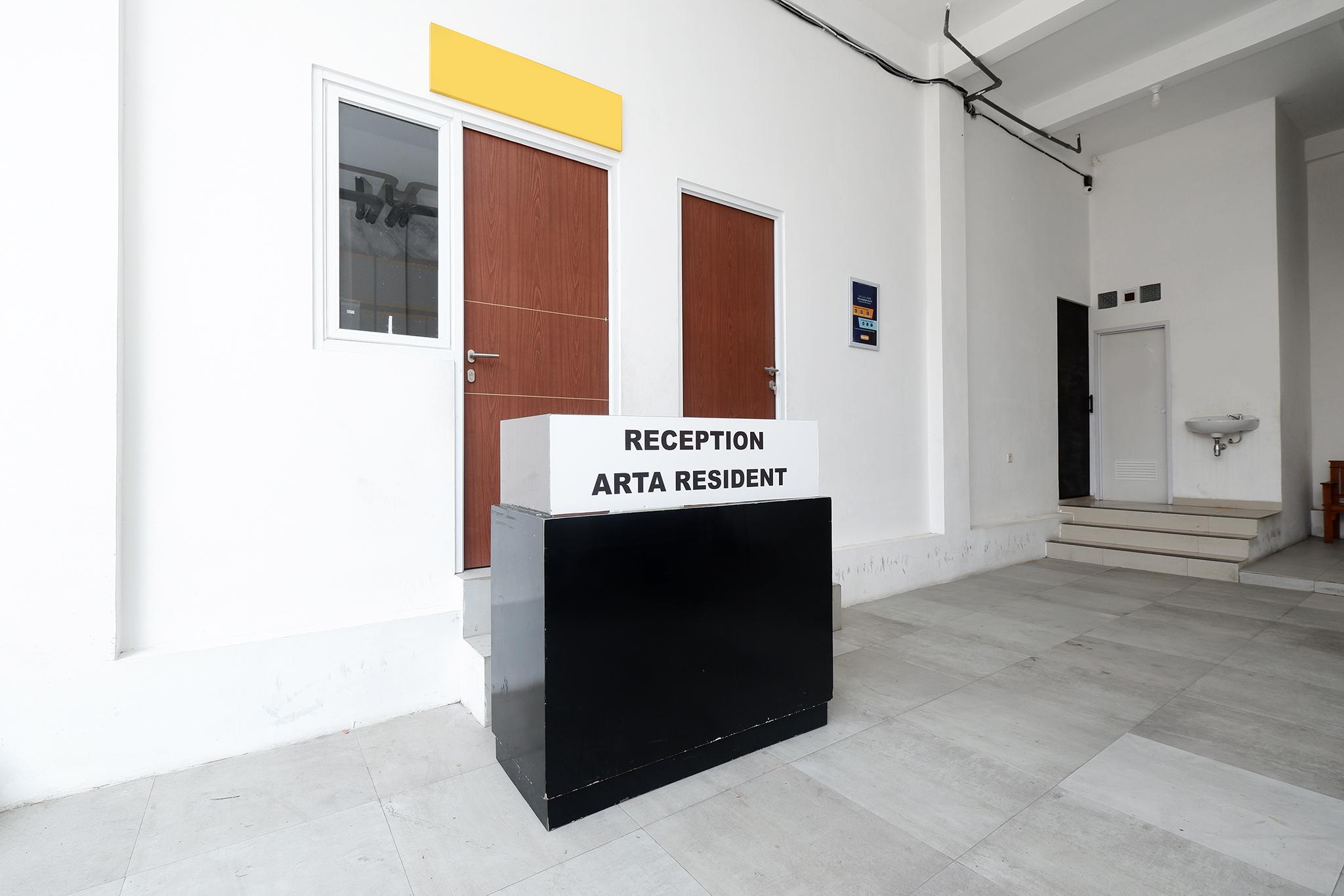 SPOT ON 2026 Arta Residence Semarang Exterior foto
